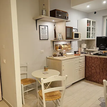 Bebnonnamaria1928 Bed & Breakfast Salerno